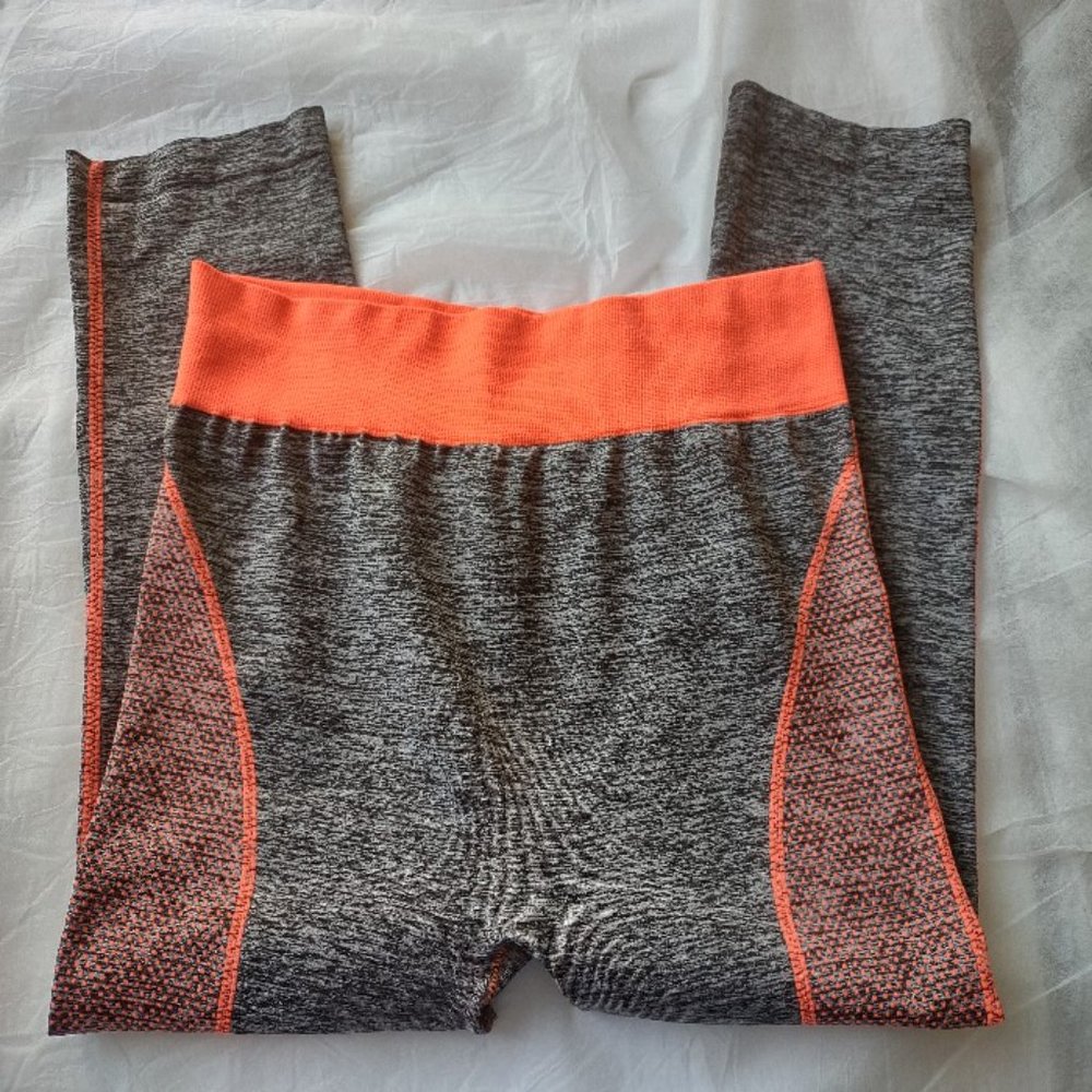 Activ Pro Gray Neon Orange Activewear Cropped Leggings Size L/XL - Picture 3 of 5
